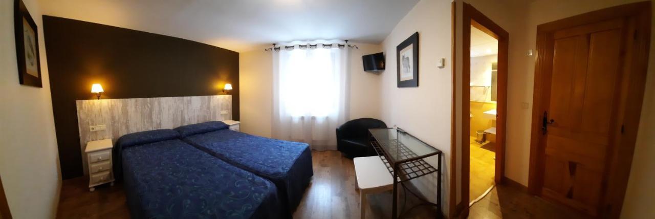 Hotel Casa Escolano El Pueyo de Jaca Ngoại thất bức ảnh